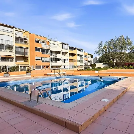 Climatise, Balcon, Piscine- Cap D'agde Port Agde